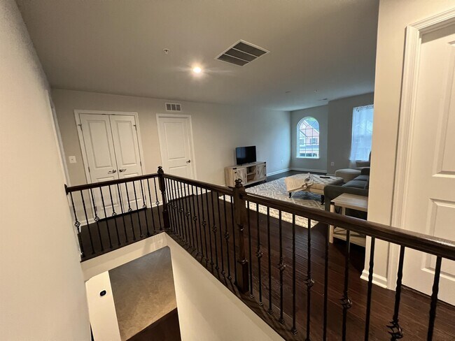 Building Photo - 4206 Manor Field Dr