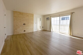 Building Photo - 1144 10th St