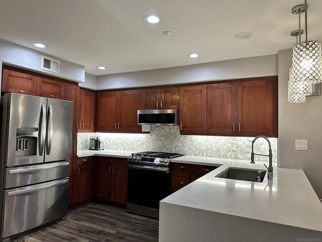 Building Photo - 3142 Lighthouse Ridge Ln