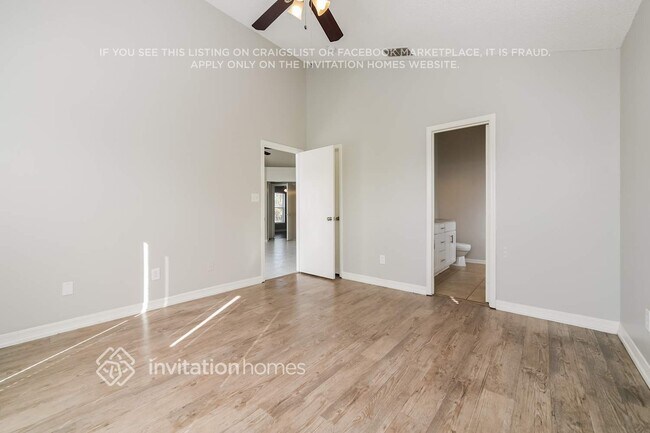 Building Photo - 7309 Marseille Cir