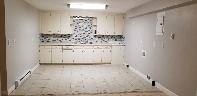 Building Photo - 301 Culbreth Ave