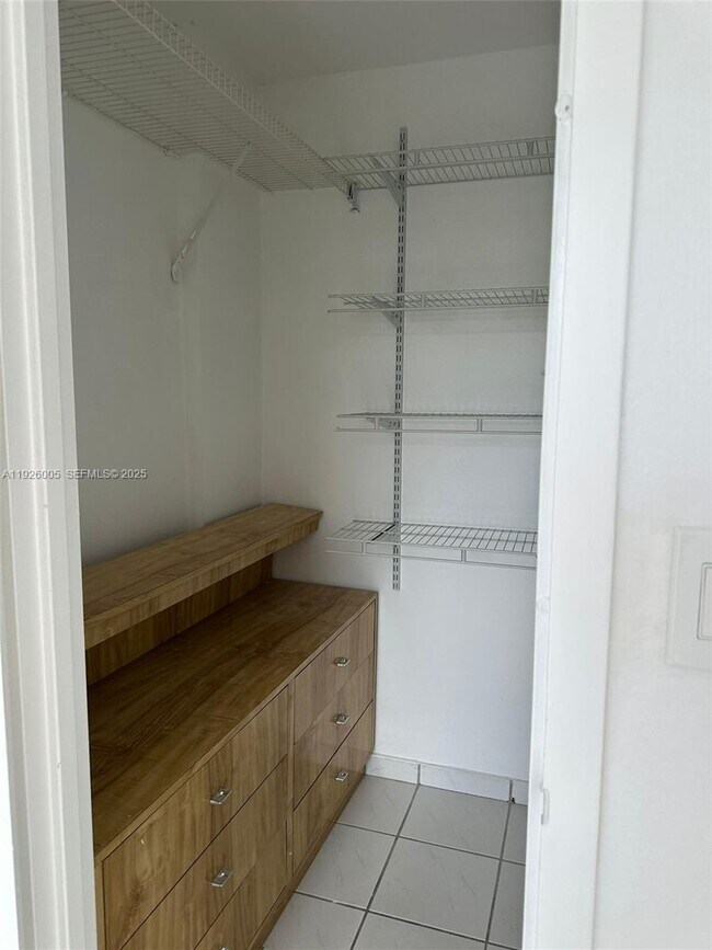 Building Photo - 210 172nd St