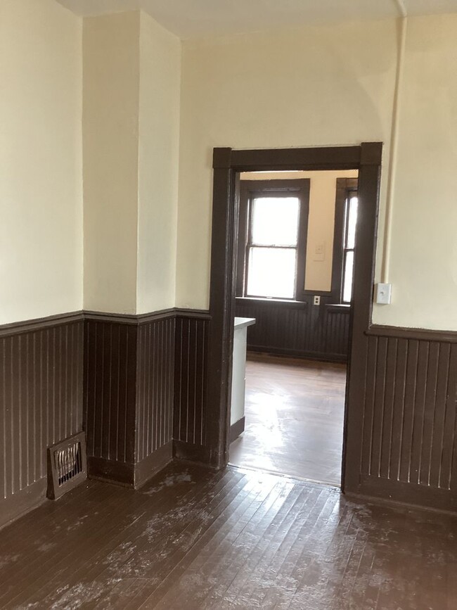 Building Photo - 508-510 N 29th St.