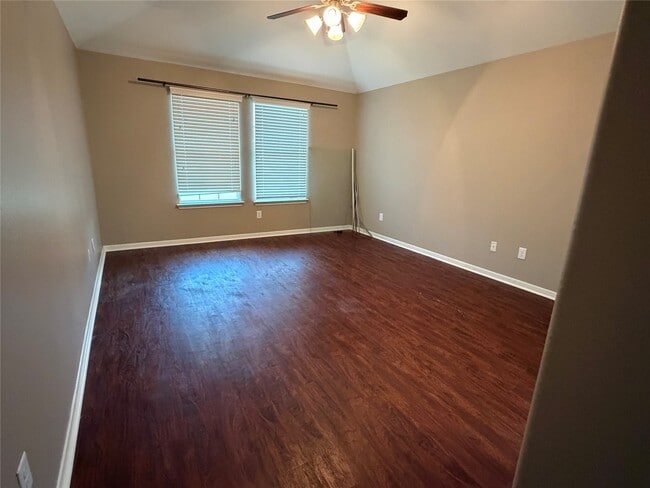 Building Photo - 9403 Sunflower Ridge Ln