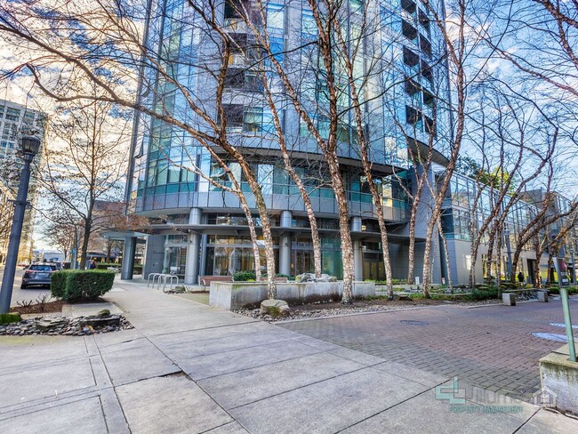 Building Photo - Executive Corporate Suite 2 Bd/2 Bth w/ Am...