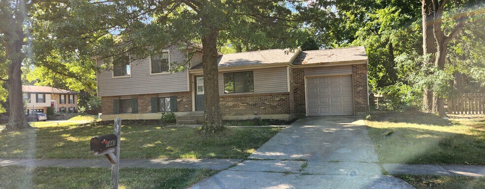 Building Photo - 1447 Gumbert Dr