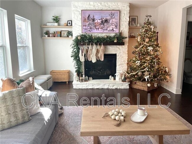 Building Photo - 178 Crestbrook Wy