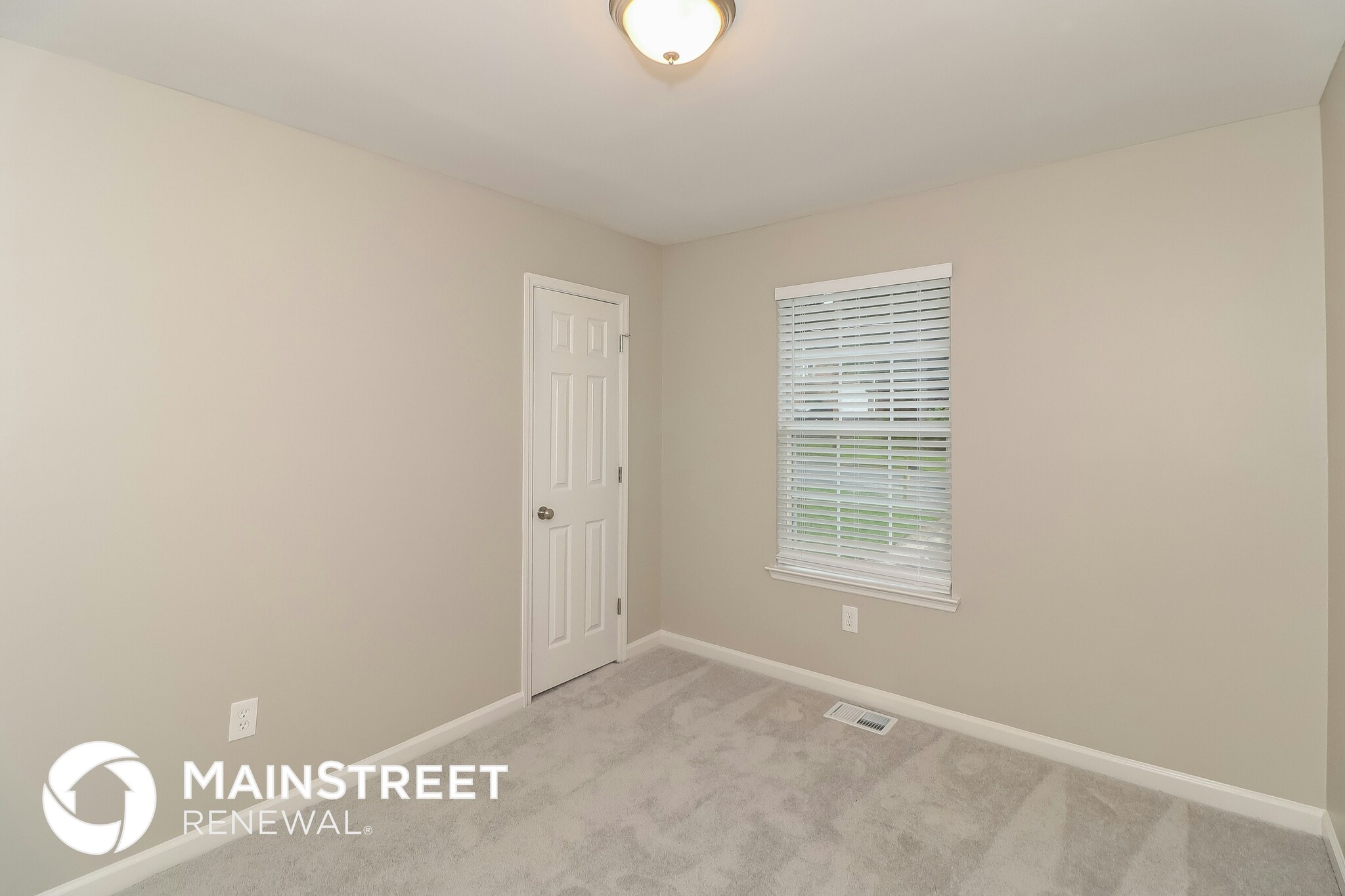 Building Photo - 3020 Orbit Cir