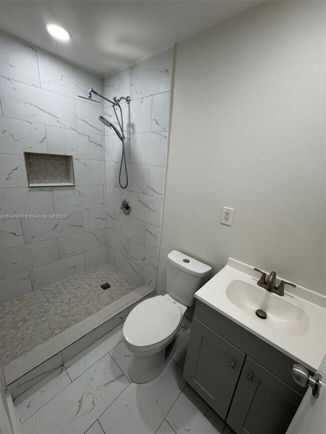 Building Photo - 11237 SW 246th St