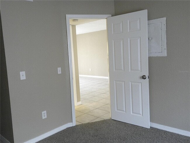 Building Photo - 25050 Sandhill Blvd