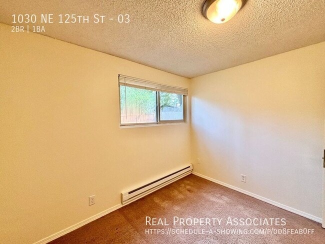 Building Photo - 1030 NE 125th St