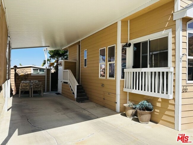 Building Photo - 69333 E Palm Canyon Dr