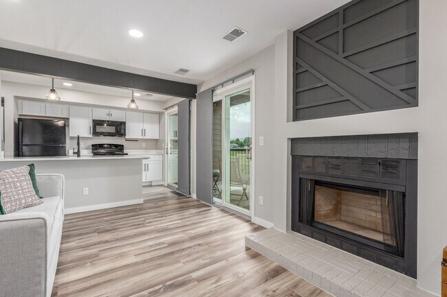 Building Photo - Charming 1 bedroom, 1 bath Condo