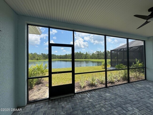 Building Photo - 725 Margaritaville Ave