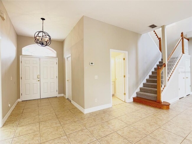 Building Photo - 104 Vista Loop