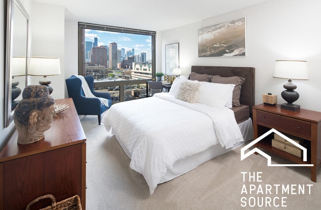 Building Photo - 1130 N Dearborn St