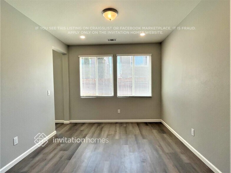 Building Photo - 5484 Summerfield Dr