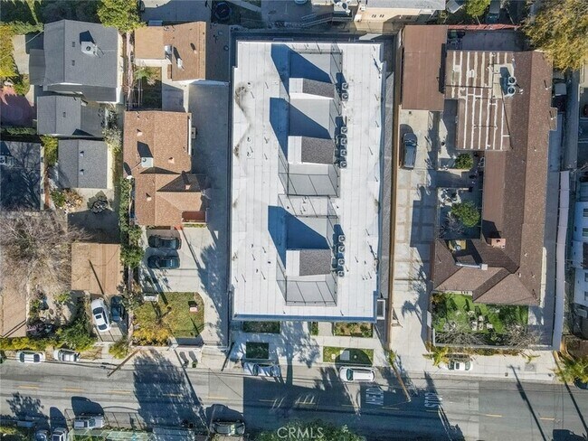 Building Photo - 7341 Valmont St