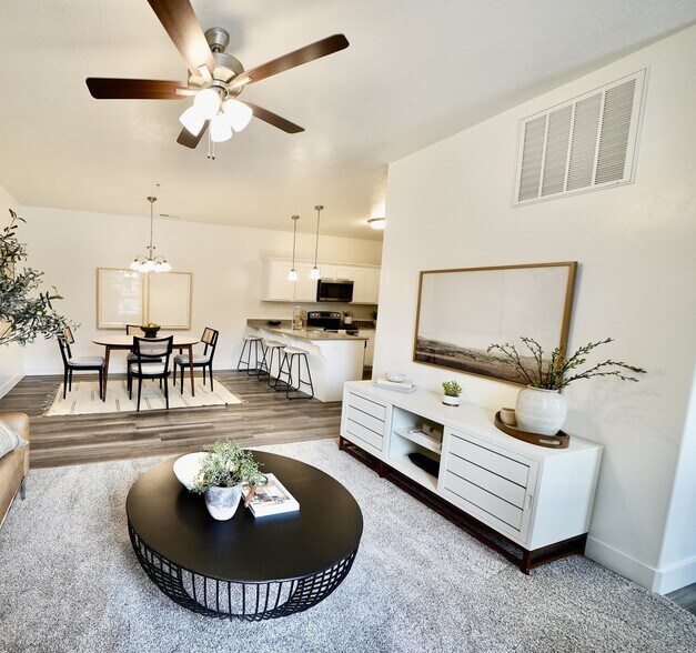 Building Photo - 14472 S Selvig Way