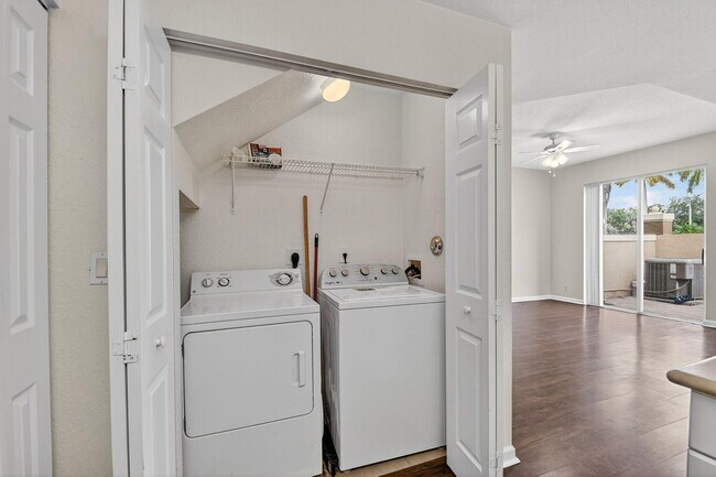 Building Photo - 2938 Hope Valley St