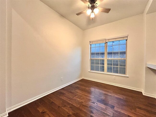 Building Photo - 22209 Cross Timbers Bnd