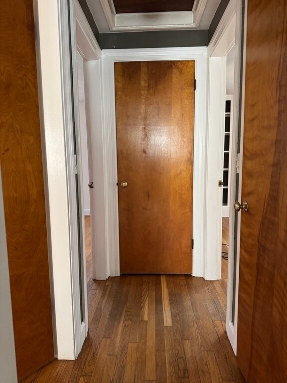 Building Photo - 173 Pleasant St