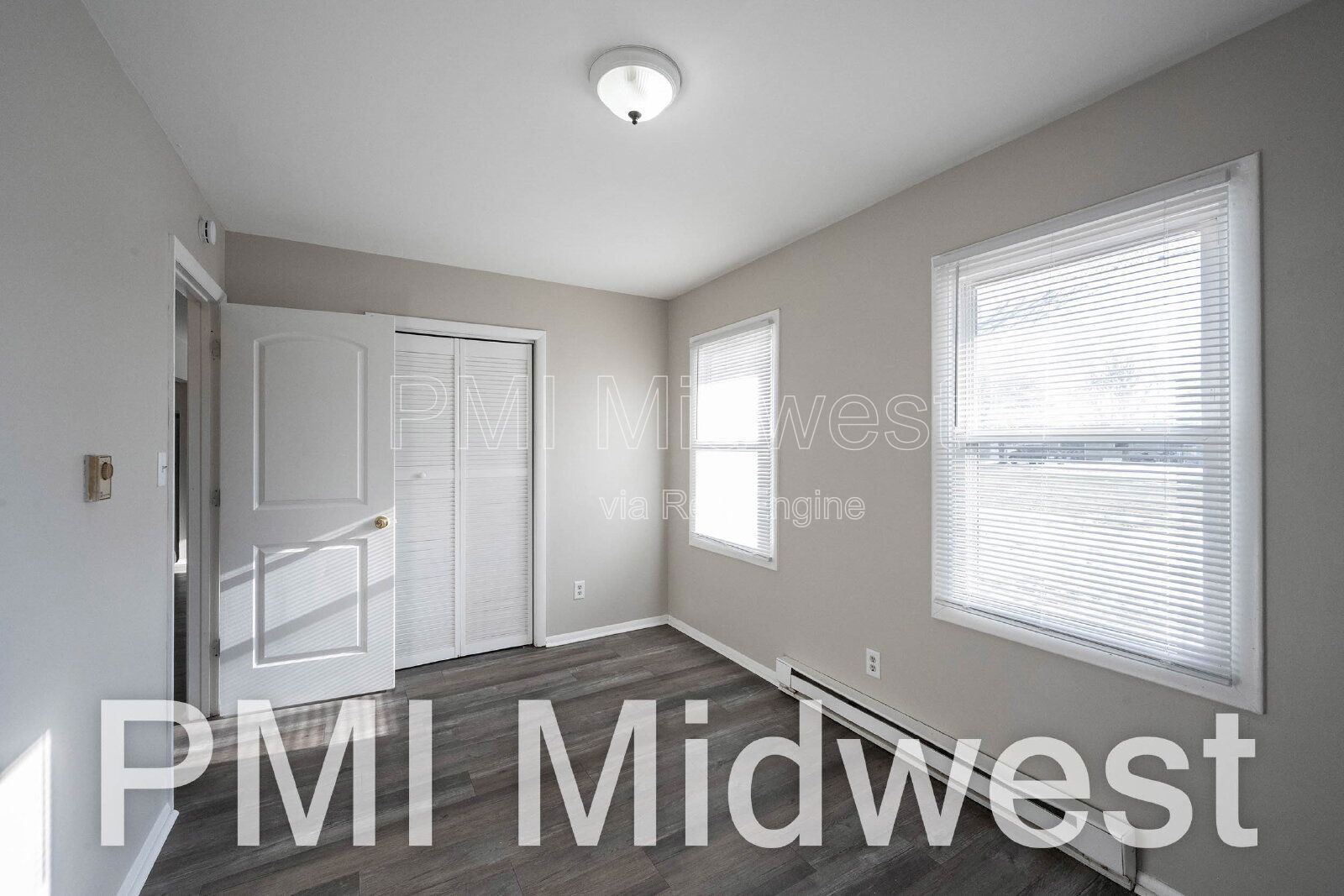 Building Photo - 4881 S 300 W