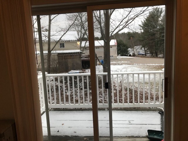 Private balcony - 51 Smithwheel Rd