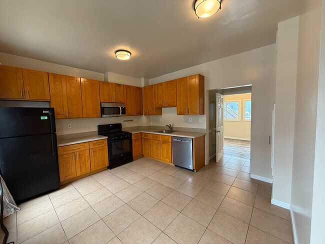 Building Photo - 2921-2923 20th Street