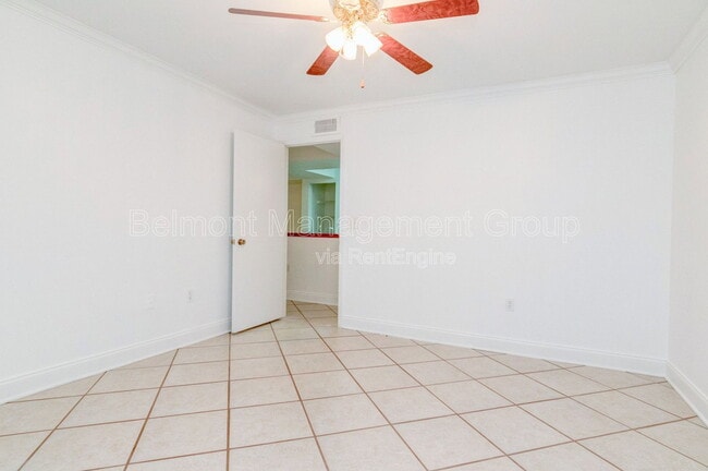 Building Photo - 3004 Parkway Blvd