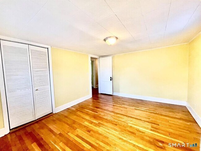 Building Photo - 55 Bronx Ave