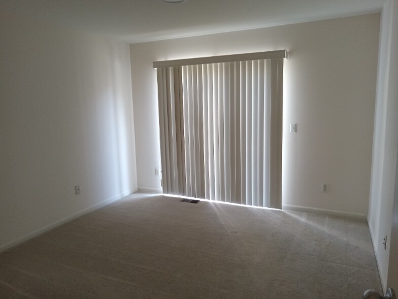 Building Photo - 1083 Beaver Run