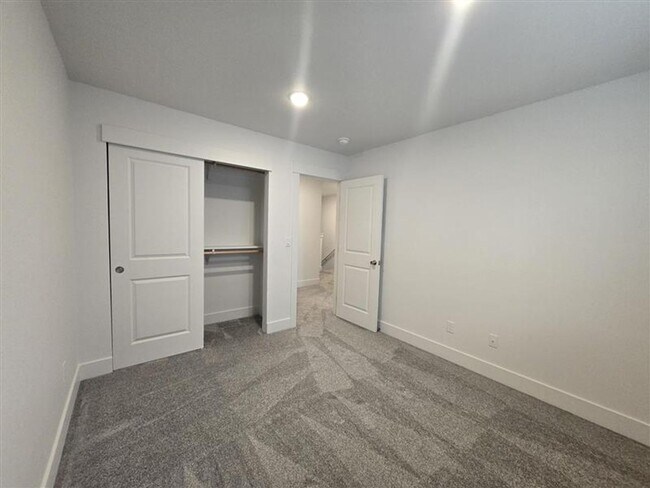 Building Photo - NO RENT UNTIL FEB. 1ST! BE THE 1ST TO MOVE INTO THIS BRAND NEW TOWNHOME W/BIG YARD!