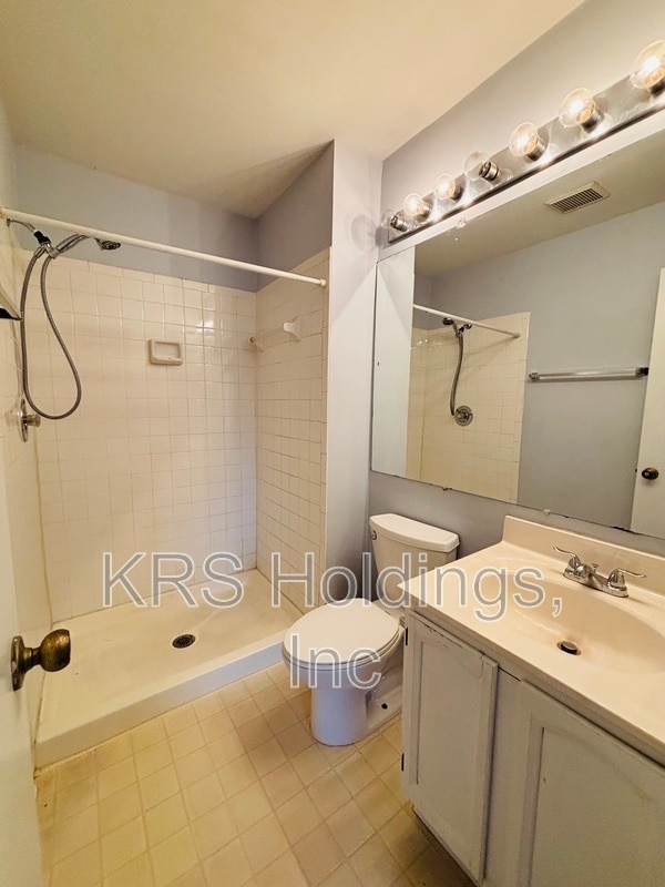 Building Photo - 10707 Gideon Ct