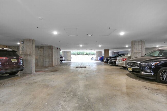 Building Photo - 60 Skillman Ave