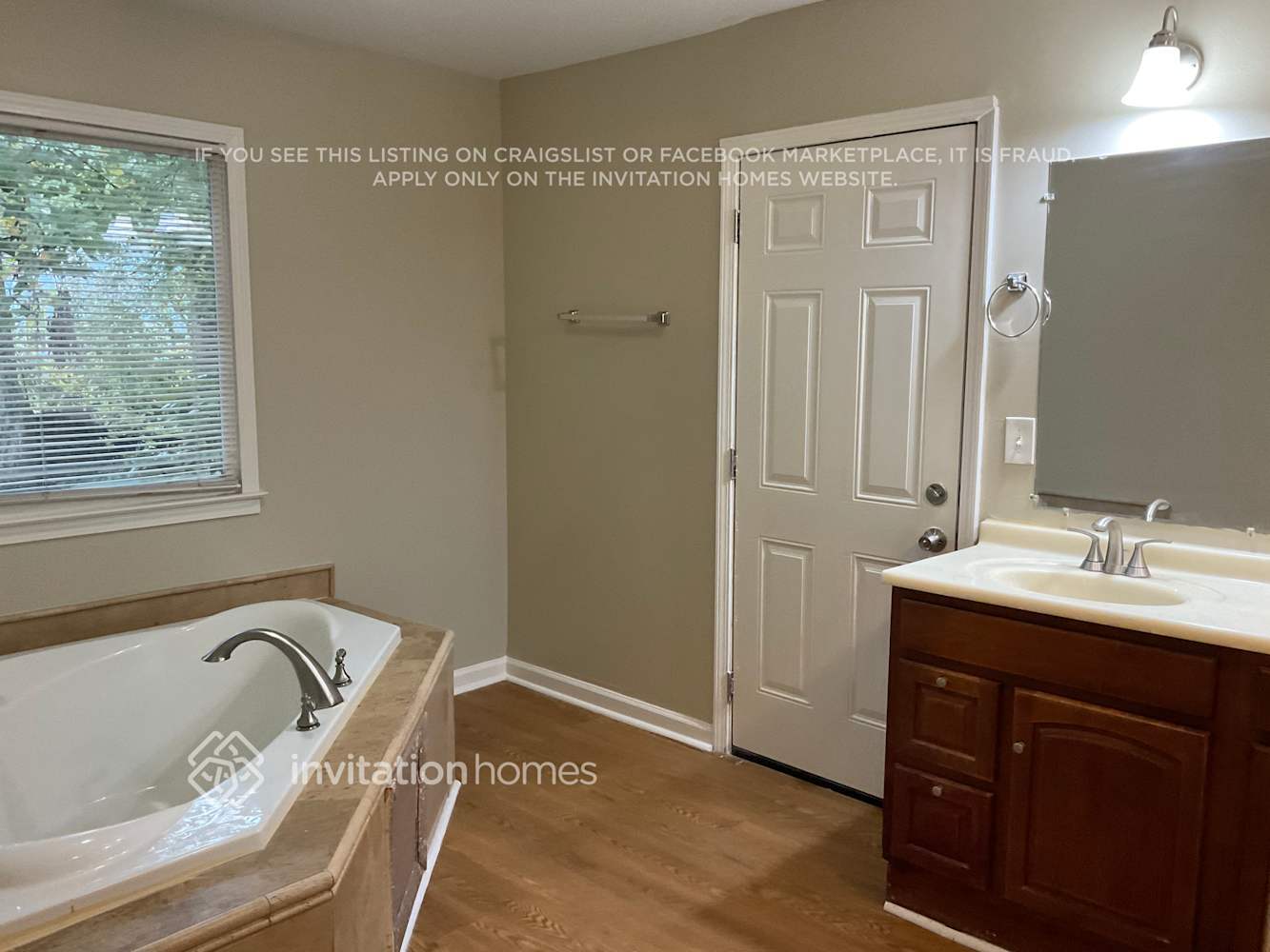 Building Photo - 2765 Timberline Rd