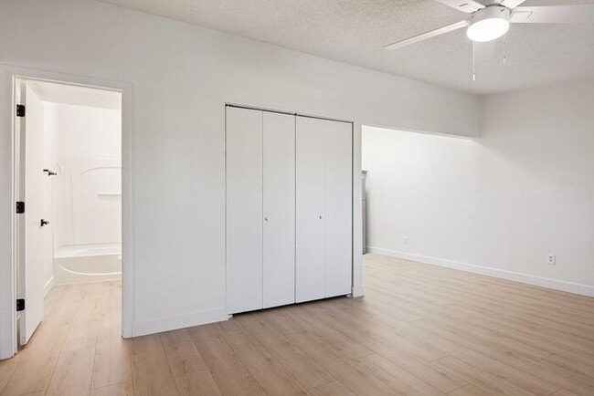 Building Photo - 1480 E 29th Ave