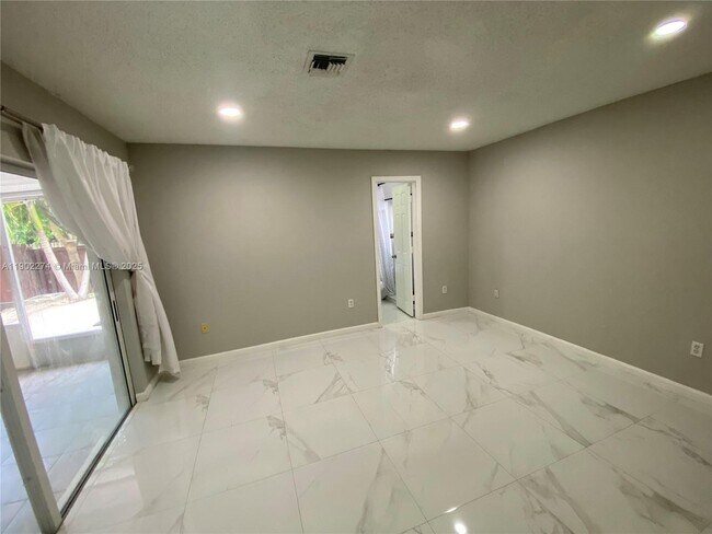Building Photo - 14347 SW 176th Terr