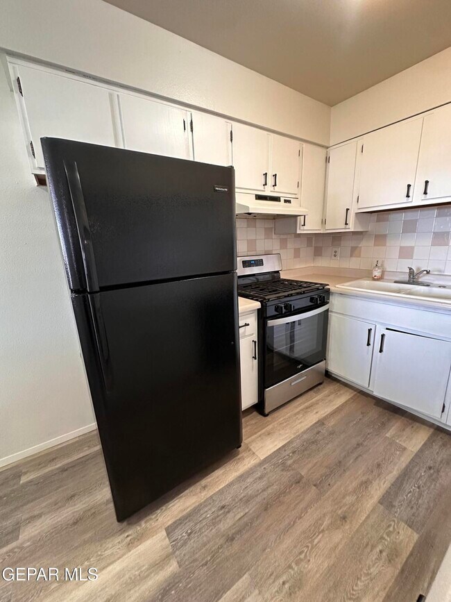 Building Photo - 3228 Isla Cocoa Ln