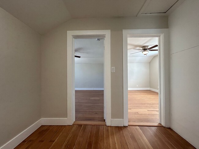 Building Photo - Vintage Aesthetic Meets Modern Glow-Up! Your Next Home Is Here!