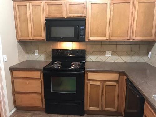 Building Photo - 9500 SW 25th St