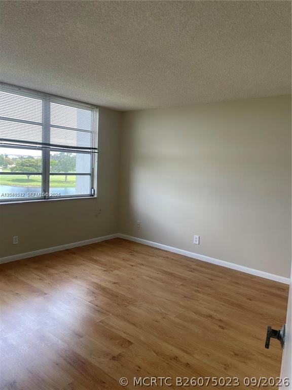 Building Photo - 3100 W Rolling Hills Cir