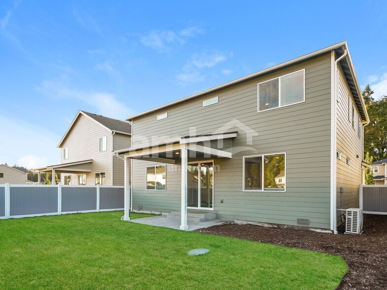 Building Photo - 7632 Verona Lp SW