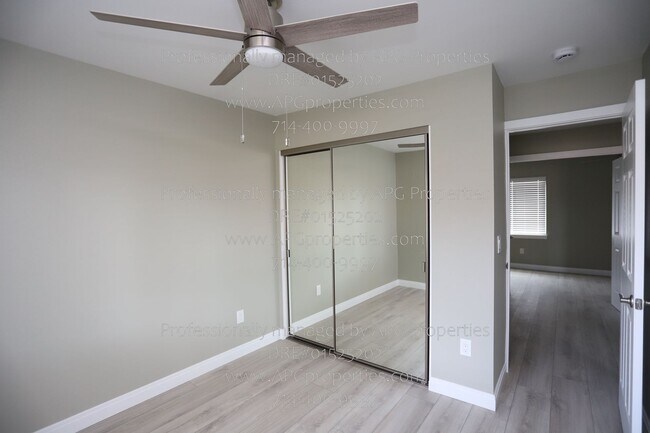 Building Photo - 1409 N Roundtree Ln