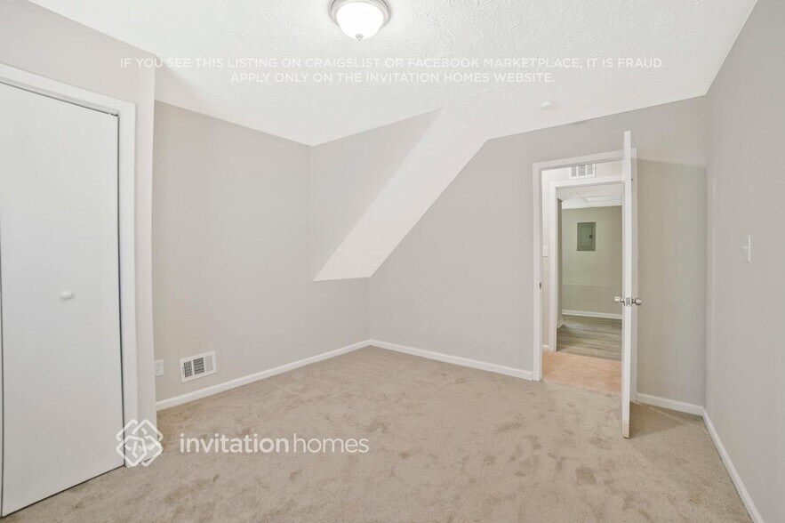 Building Photo - 444 Mephisto Cir