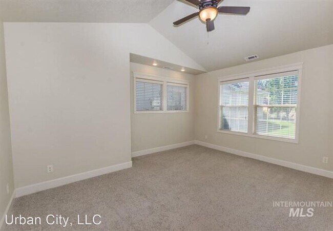 Building Photo - 3 br, 2.5 bath House - 2573 Gatewood