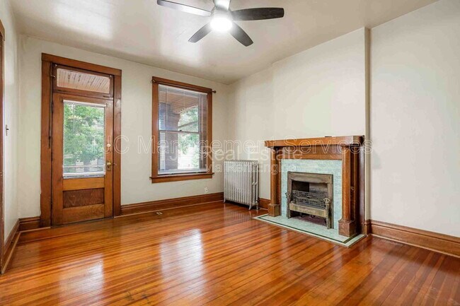 Building Photo - 2316 E 12th Ave