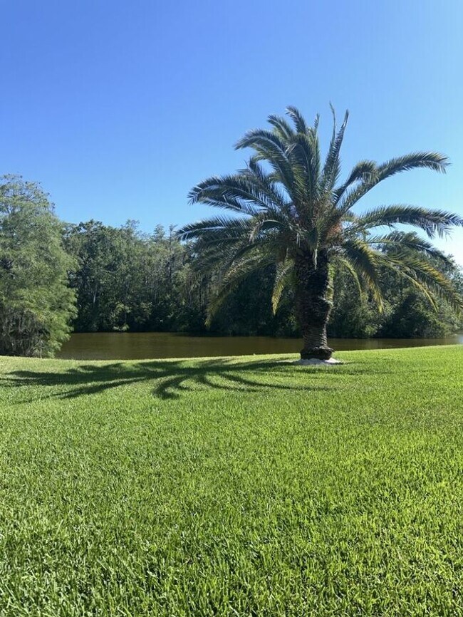 Building Photo - EASTLAKE WOODLANDS - GATED GOLF COMMUNITY