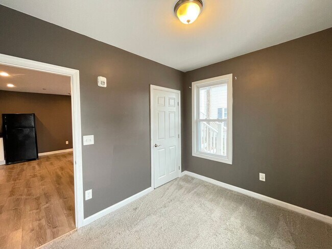 Building Photo - 374 Amory St