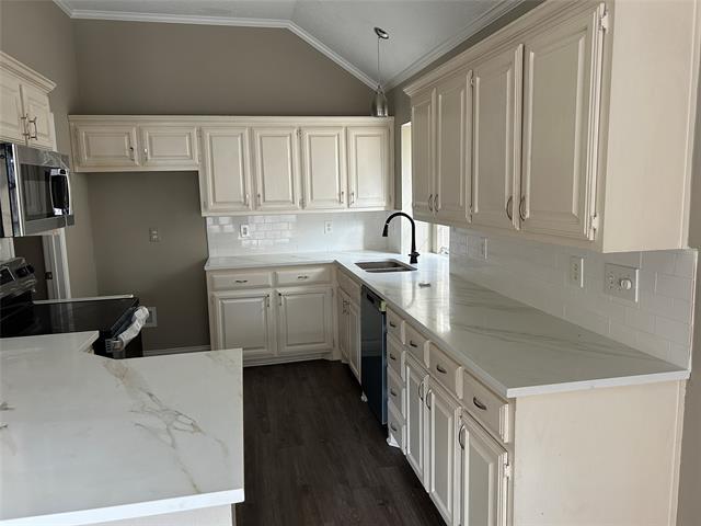 Building Photo - 6550 Trammel Dr